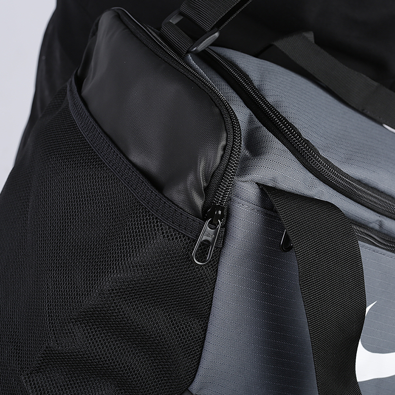  серая сумка Nike Brasilia Training Duffel Bag 41L BA5957-026 - цена, описание, фото 2